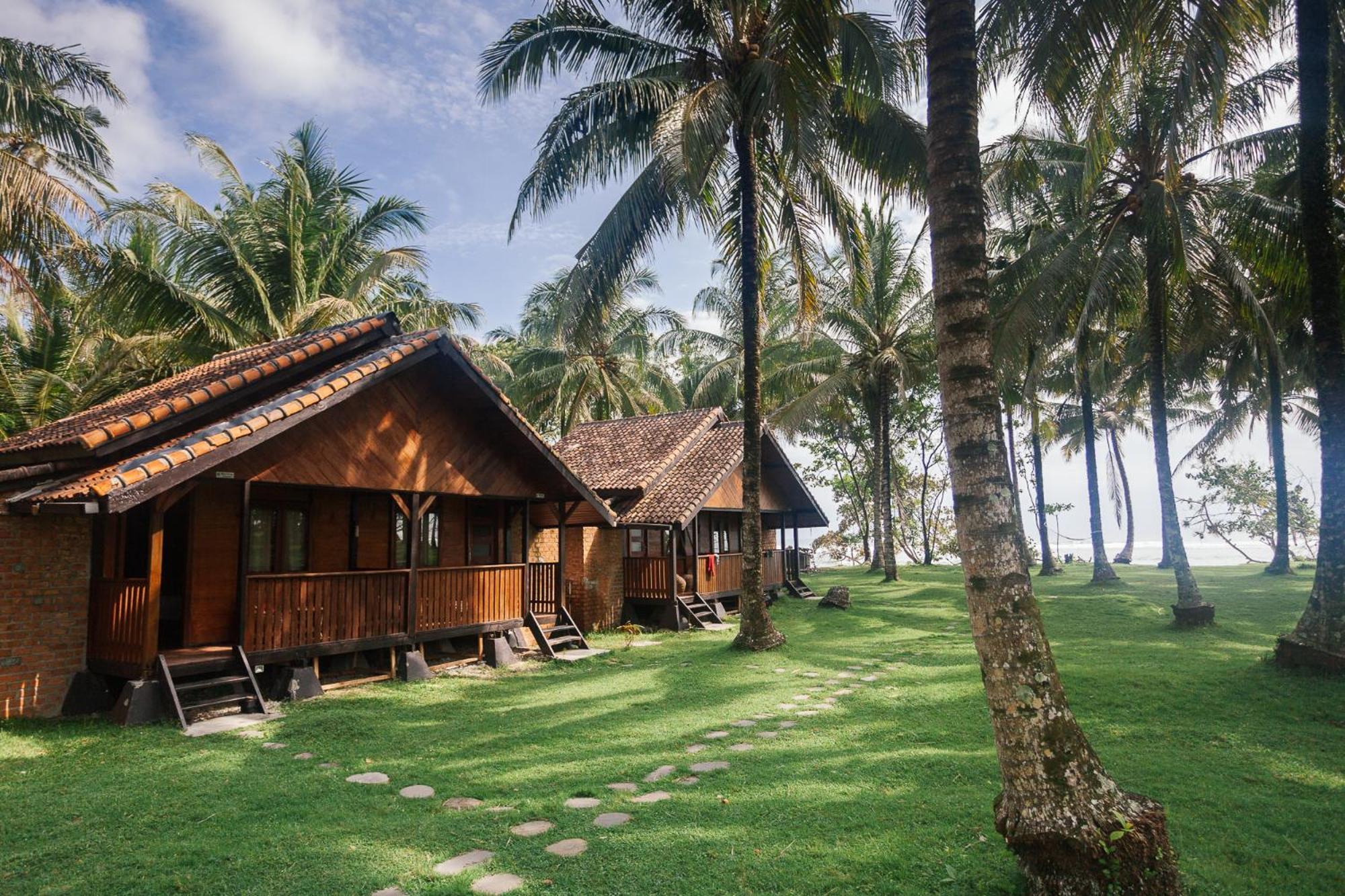 Sumatra Surf Resort Biha Exterior foto