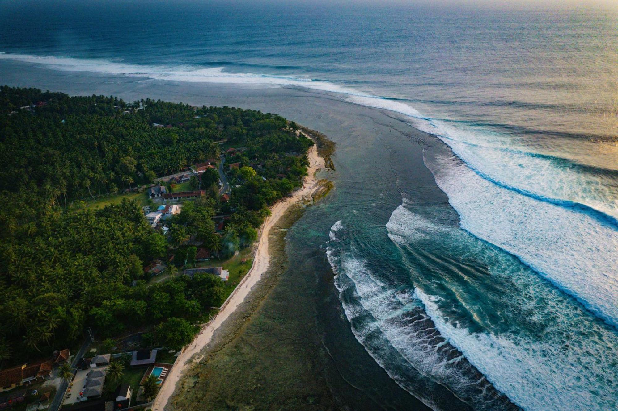 Sumatra Surf Resort Biha Exterior foto